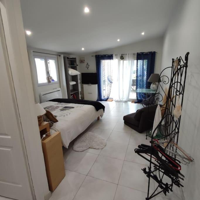 Studio Independant Dans Villa, Parking Gratuit. 카스텔나우르레즈 외부 사진